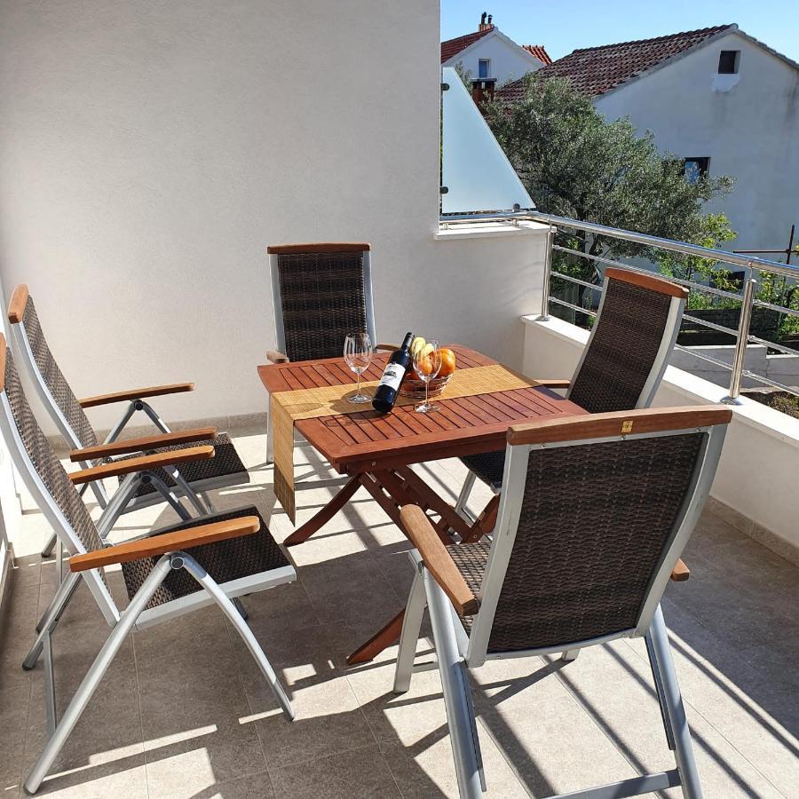 Villa Botic Trogir Exterior photo